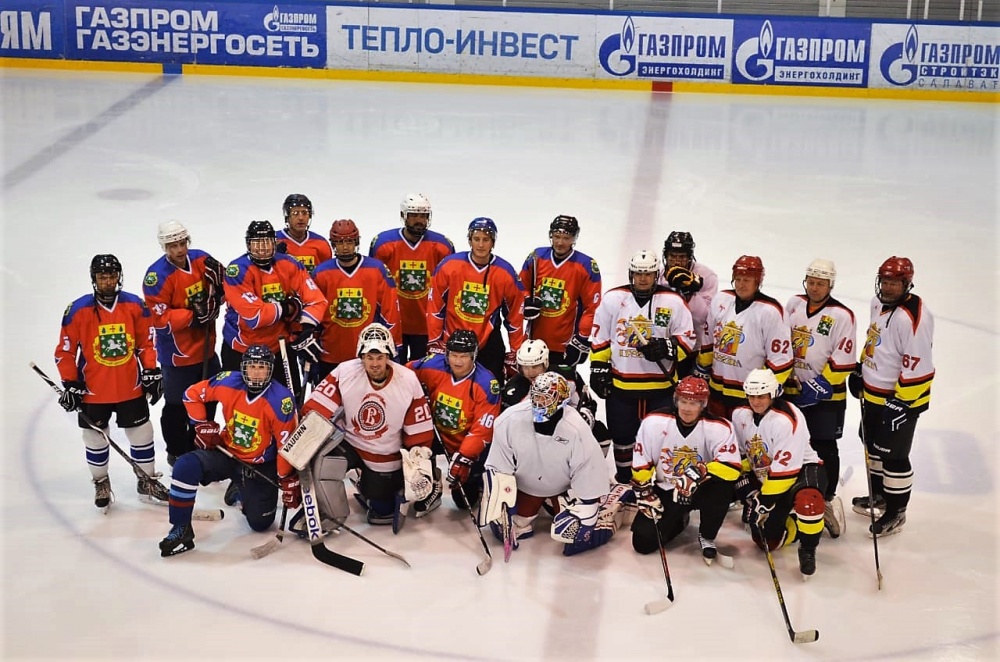 Товарищеский хоккейный матч среди команд поселения Сосенское г. Москвы